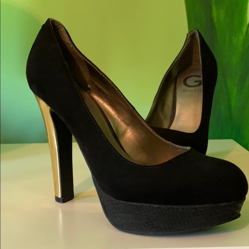 G by Guess Black Pumps